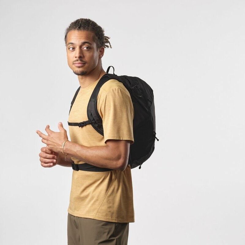 Salomon Kleintasche TRAILBLAZER 10 - SCHWARZ / LEGIERUNG